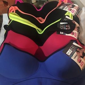 Hana gym sports bra NWT